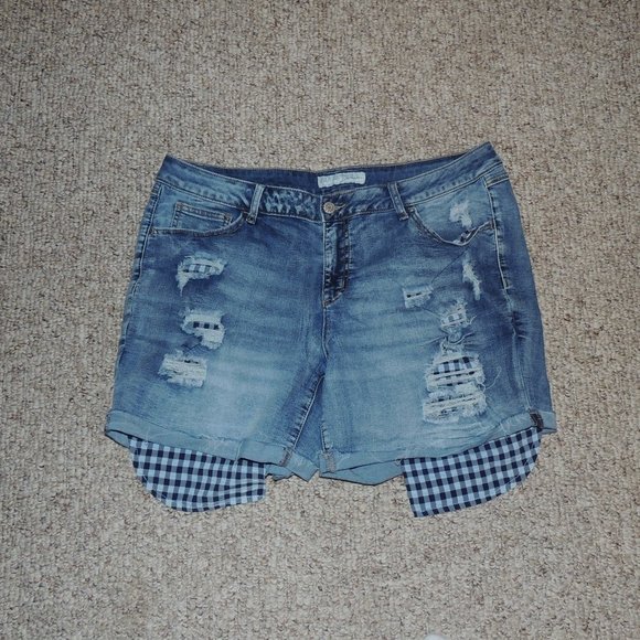 est 1946 Pants - Cute denim shorts